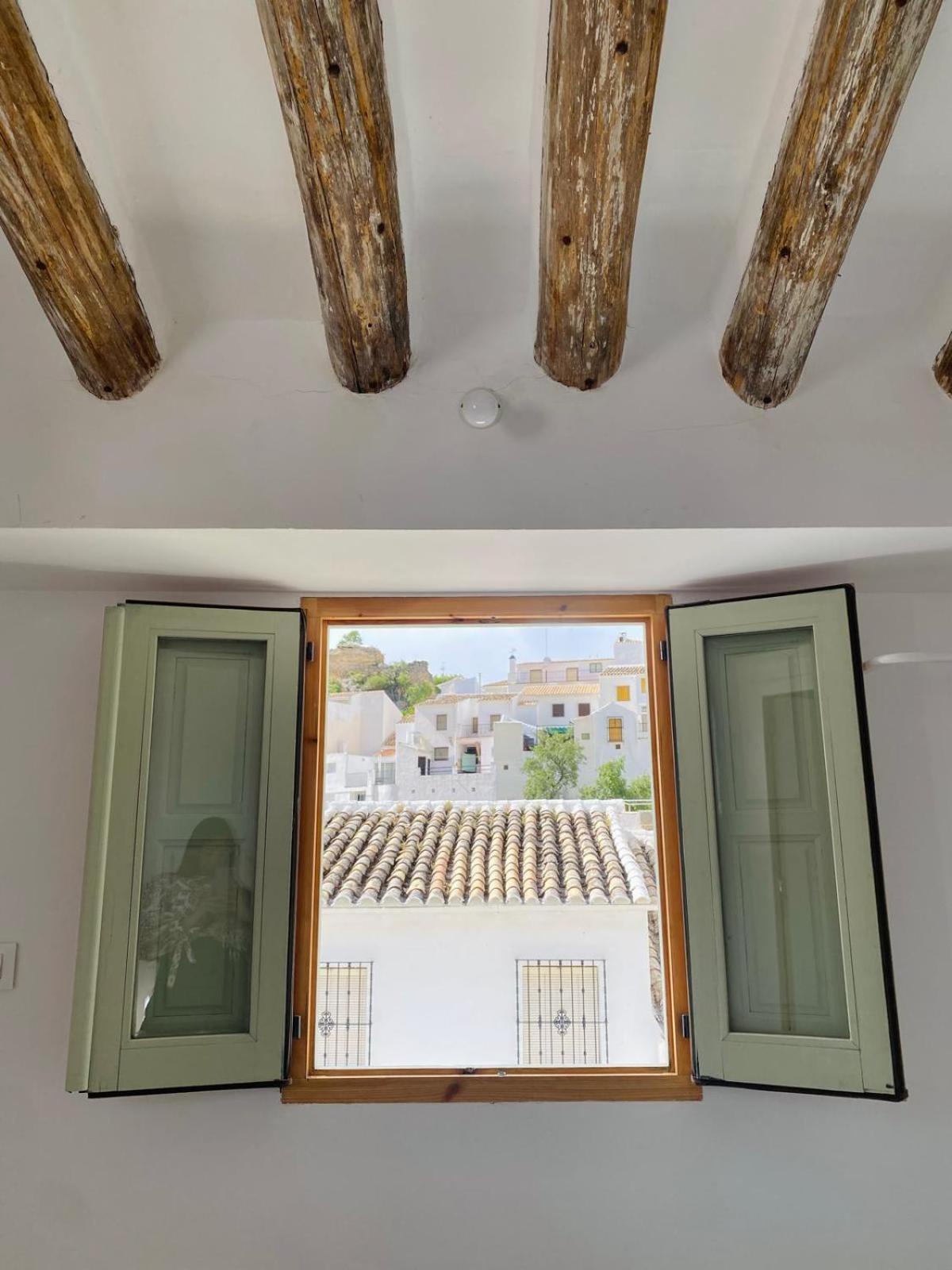 Minicasita Tipica Villa Zuheros Exterior foto